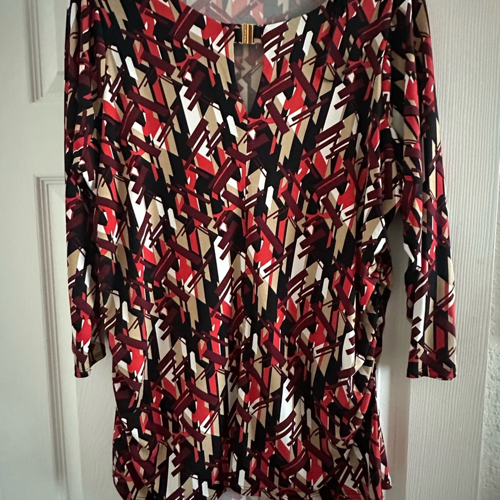 Vince Camuto Red and Black Graphic Blouse-Like new condition!